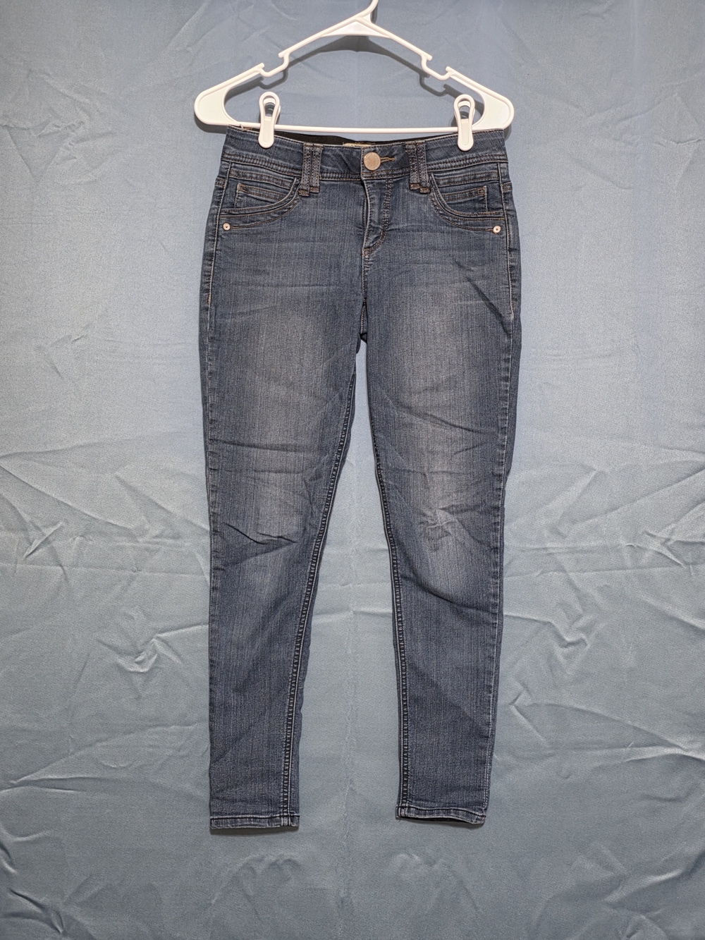 Democracy Ab Technolgy Skinny Jeans in Mid Denim Blue